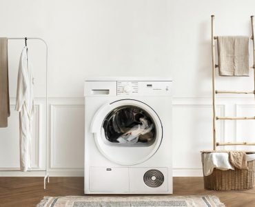 The Complete Guide to Cleaning a Dryer