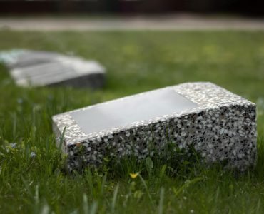 How to Clean a Granite Headstone- A Detailed Guide
