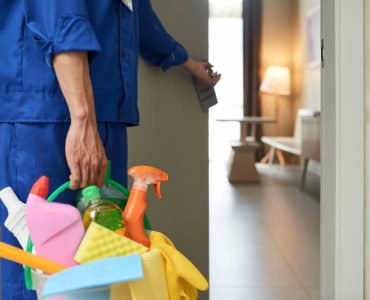 Everything You Should Know Before Hiring a Cleaning Service
