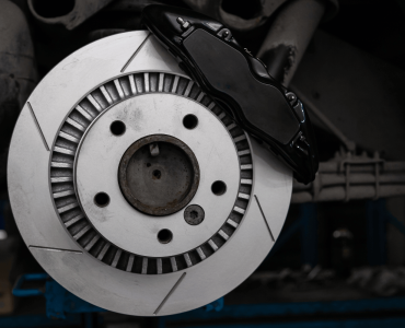 A Step-by-Step Guide on Cleaning Brakes Without Removing Your Tires